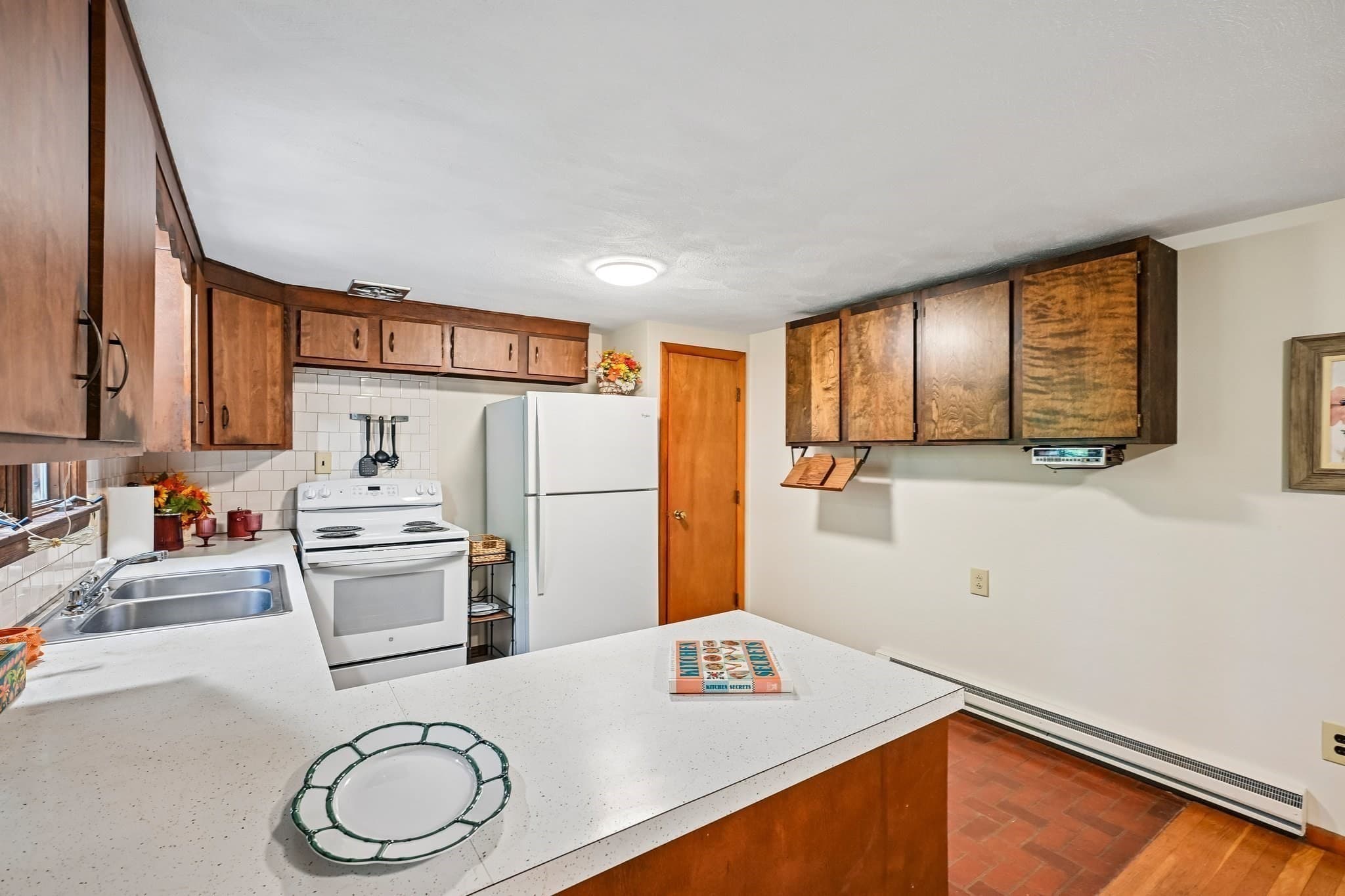 Single Family Residence at 180 Hudson Rd, Stow MA 01775, Stow, photo 14 of 38