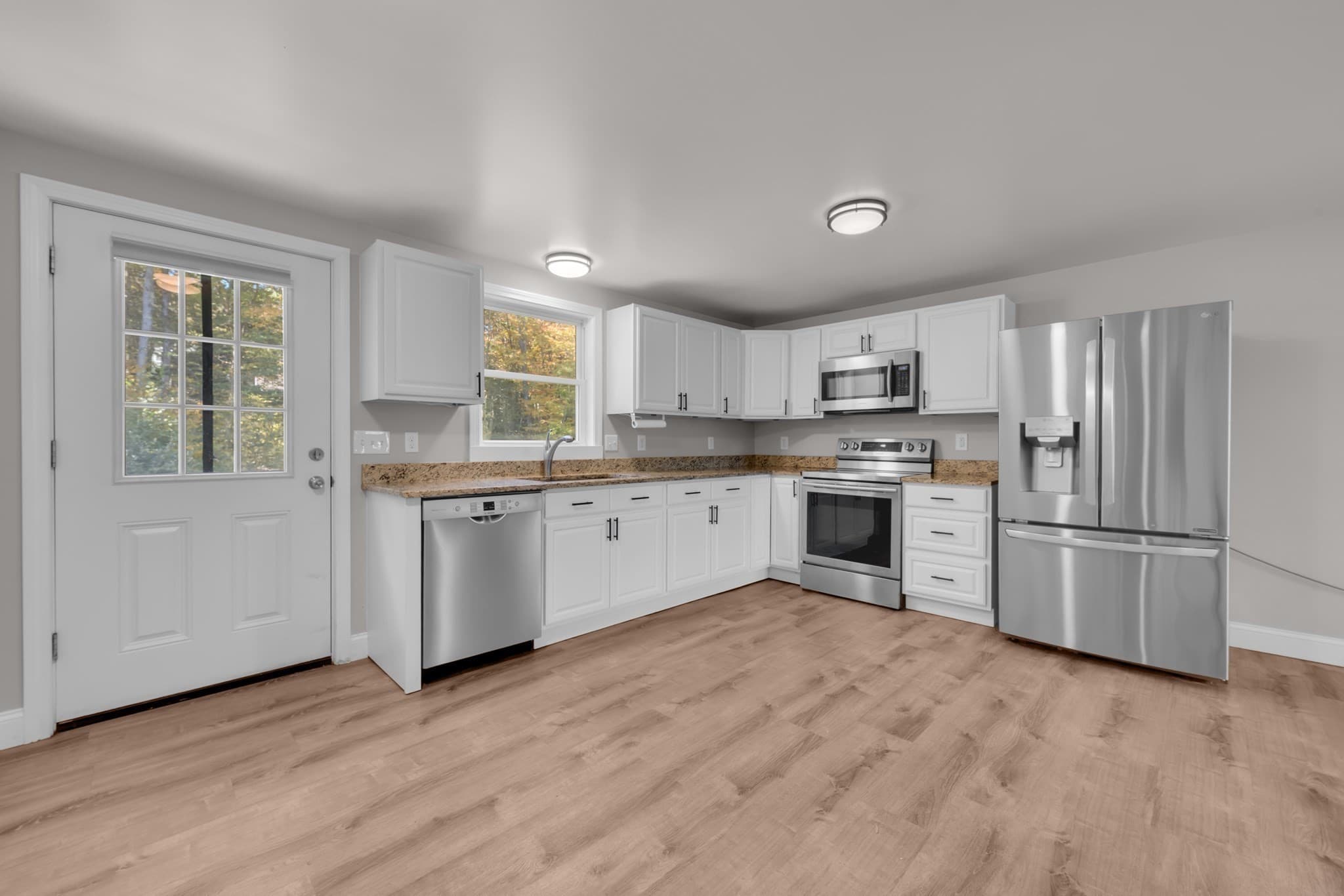 Condominium at 174 N Common # 174, Westminster MA 01473, Westminster, photo 2 of 33