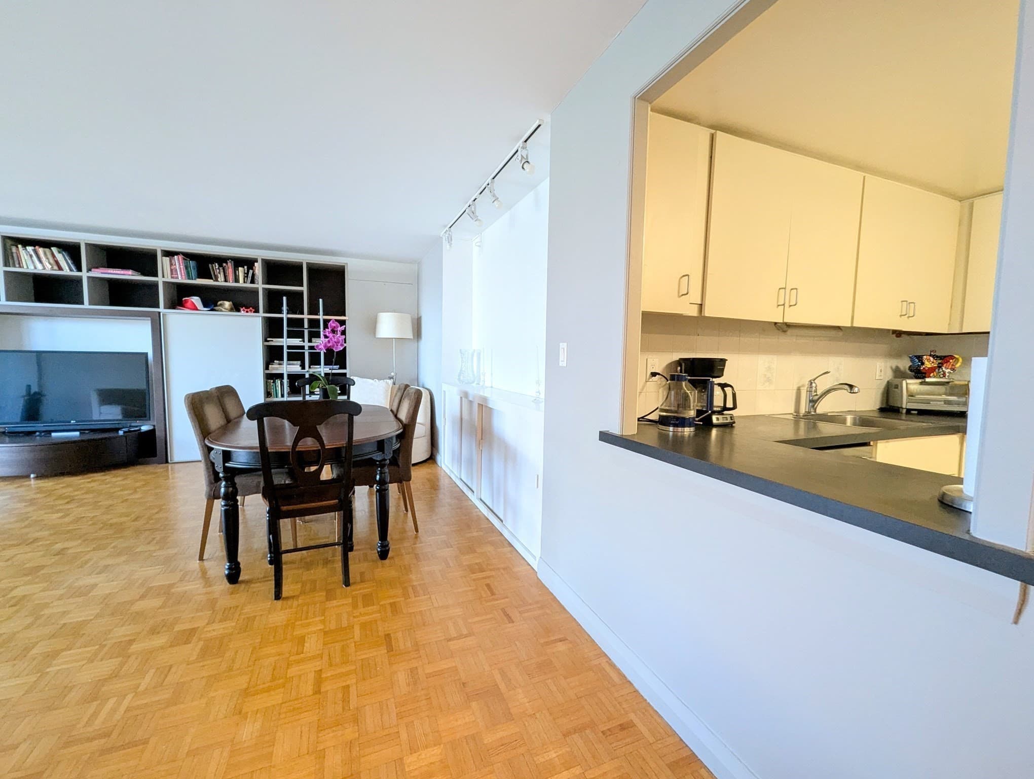 Condominium at 45 Longwood Ave # 705, Brookline MA 02446, Brookline, photo 13 of 21