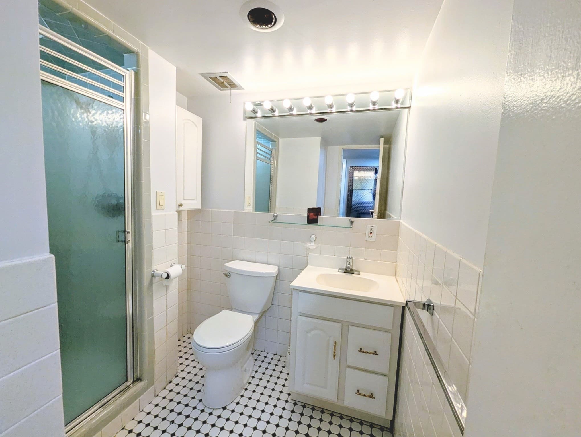 Condominium at 45 Longwood Ave # 705, Brookline MA 02446, Brookline, photo 15 of 21