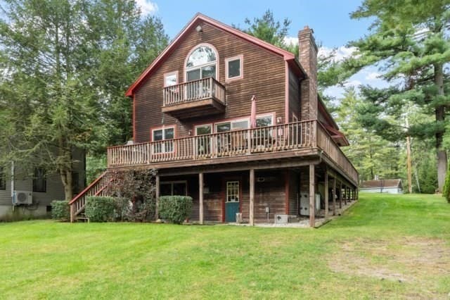Single Family Residence at 14 Massapoag Way, Dunstable MA 01827, Dunstable, photo 4 of 40