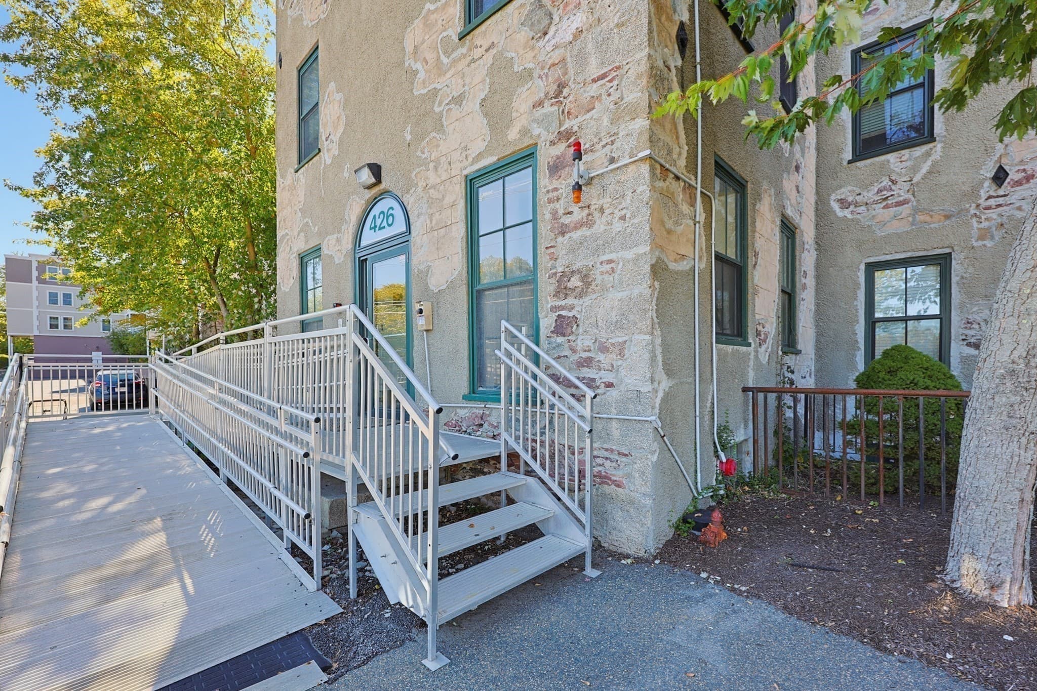 Condominium at 426 Mt. Hope # 305, North Attleboro MA 02760, North Attleboro, photo 2 of 25