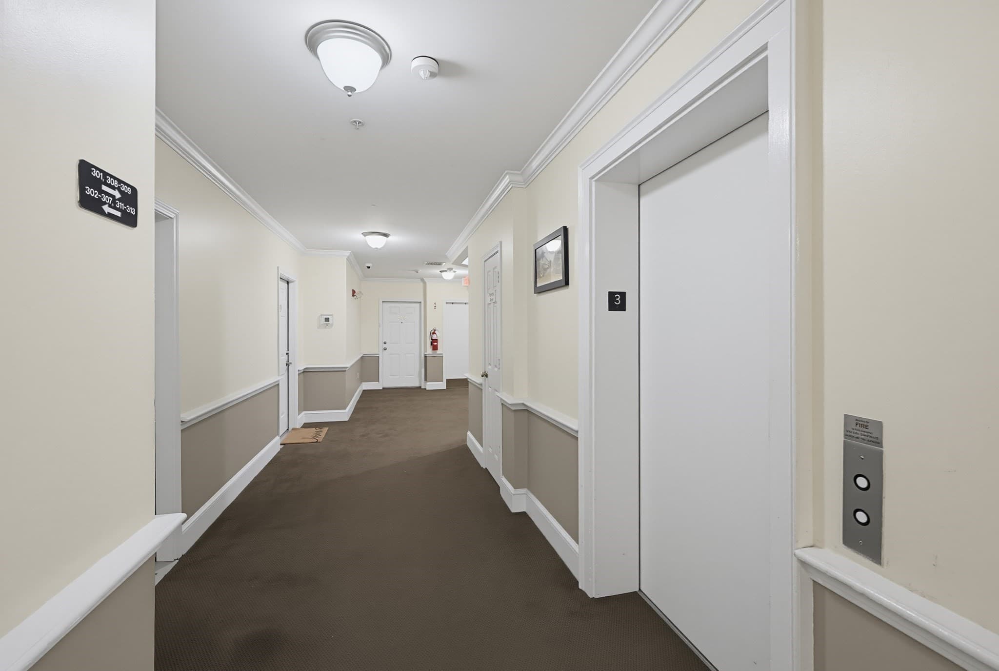 Condominium at 426 Mt. Hope # 305, North Attleboro MA 02760, North Attleboro, photo 5 of 25