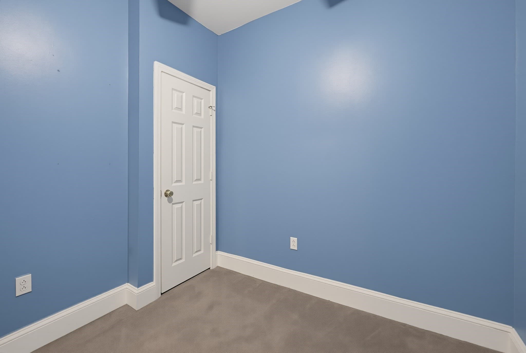 Condominium at 426 Mt. Hope # 305, North Attleboro MA 02760, North Attleboro, photo 20 of 25