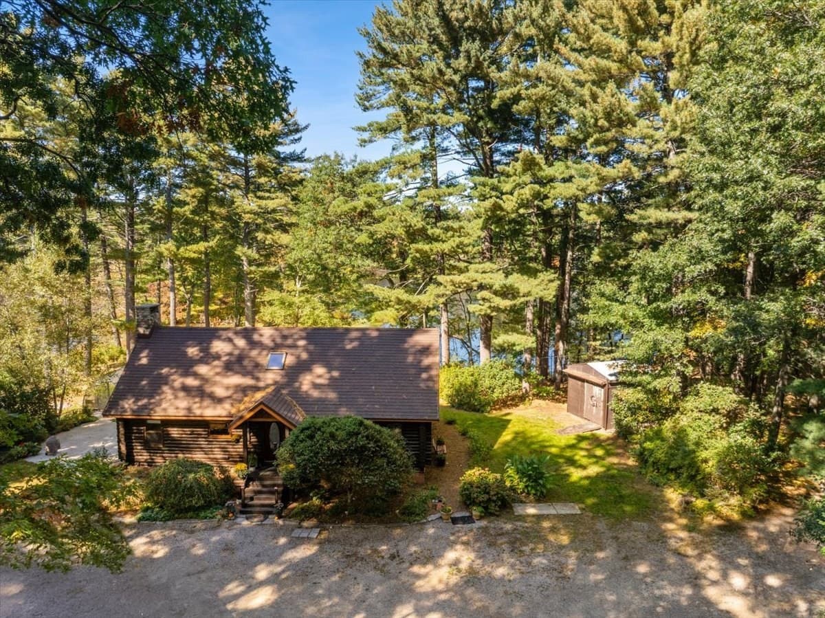 127 Mendon St, Bellingham MA 02019