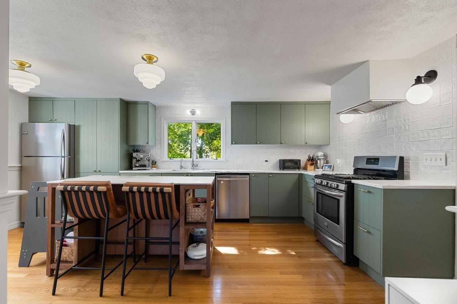 Single Family Residence at 39 Forest St, Winchester MA 01890, Winchester, photo 12 of 38