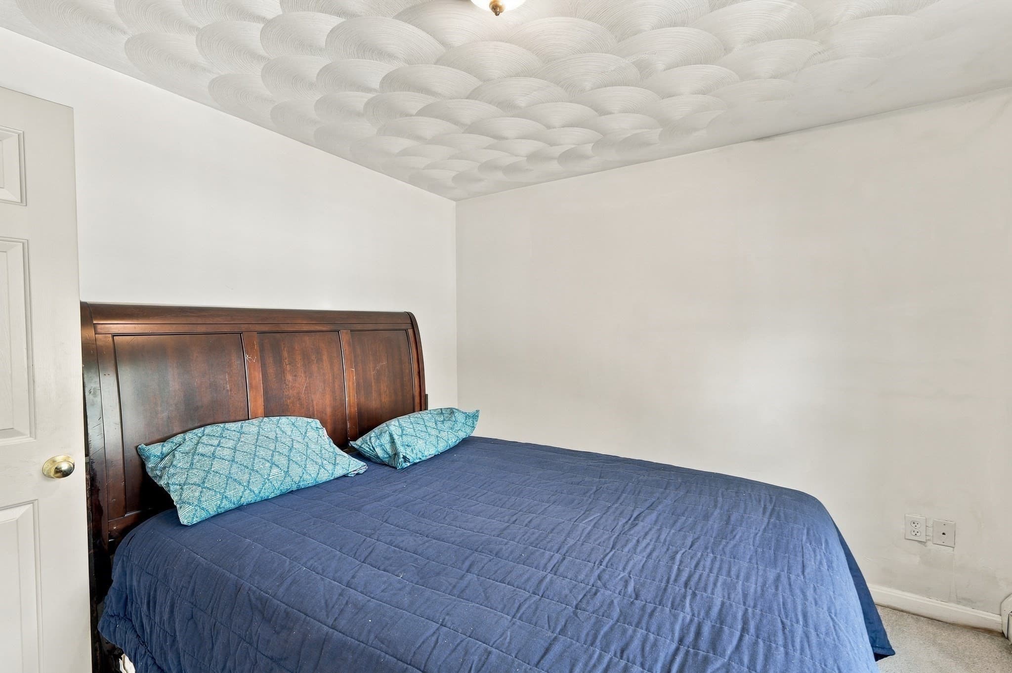 Single Family Residence at 2 Bolton Street, Worcester MA 01604, Worcester, photo 20 of 32
