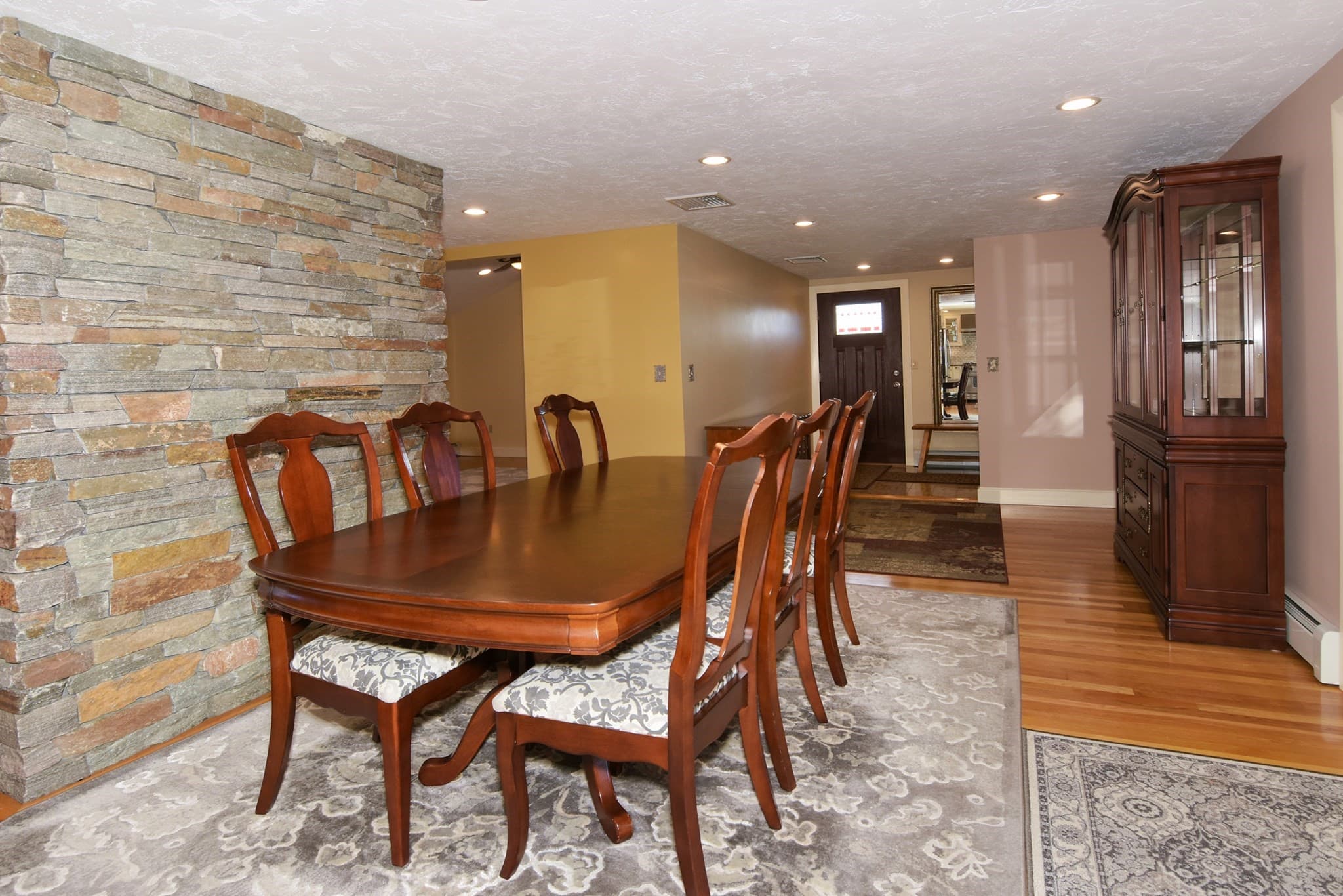 Single Family Residence at 14 Broad St., Danvers MA 01923, Danvers, photo 9 of 39