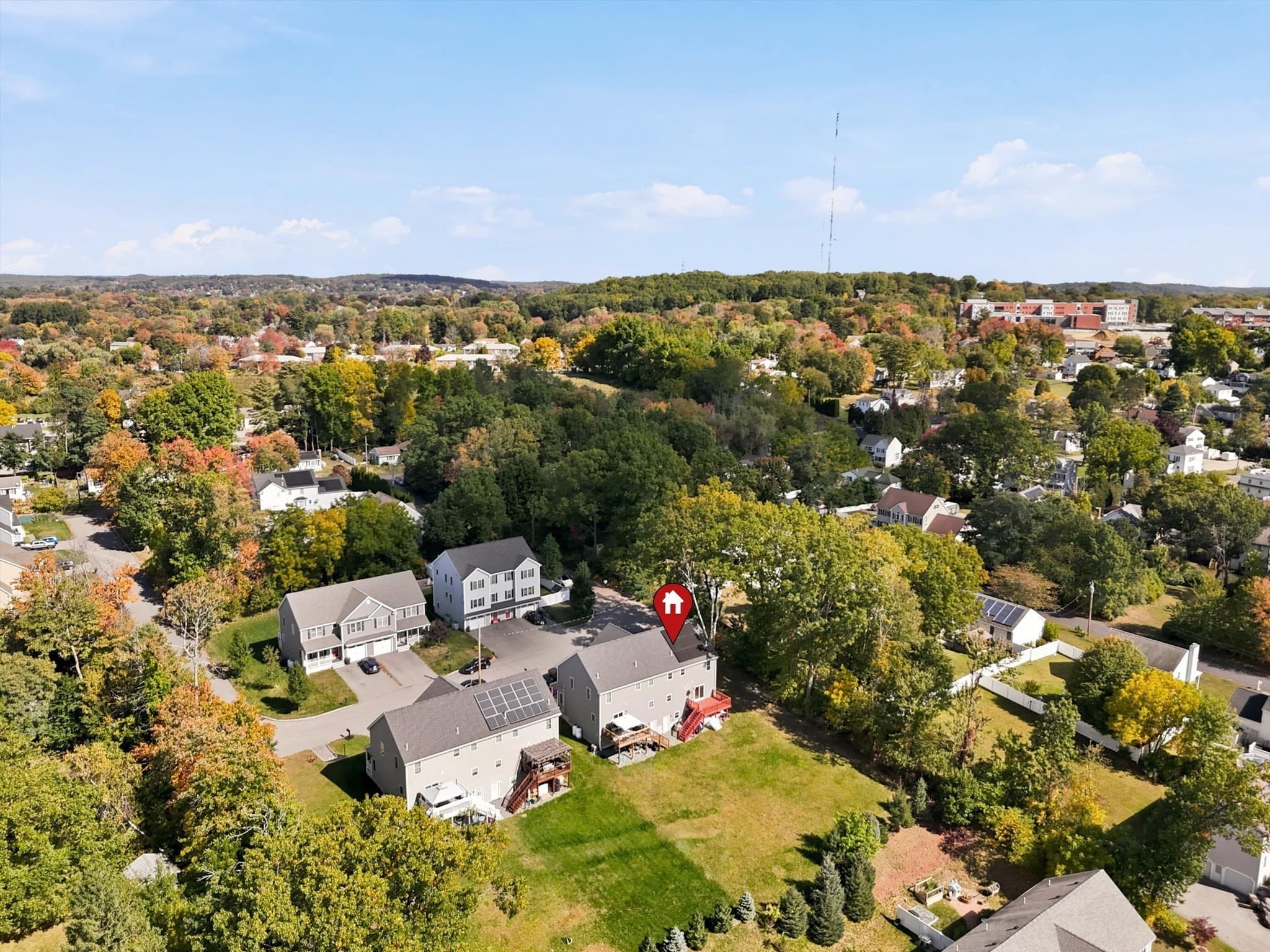 Condominium at 2 Mackenzie Way, Haverhill MA 01832, Haverhill, photo 3 of 40