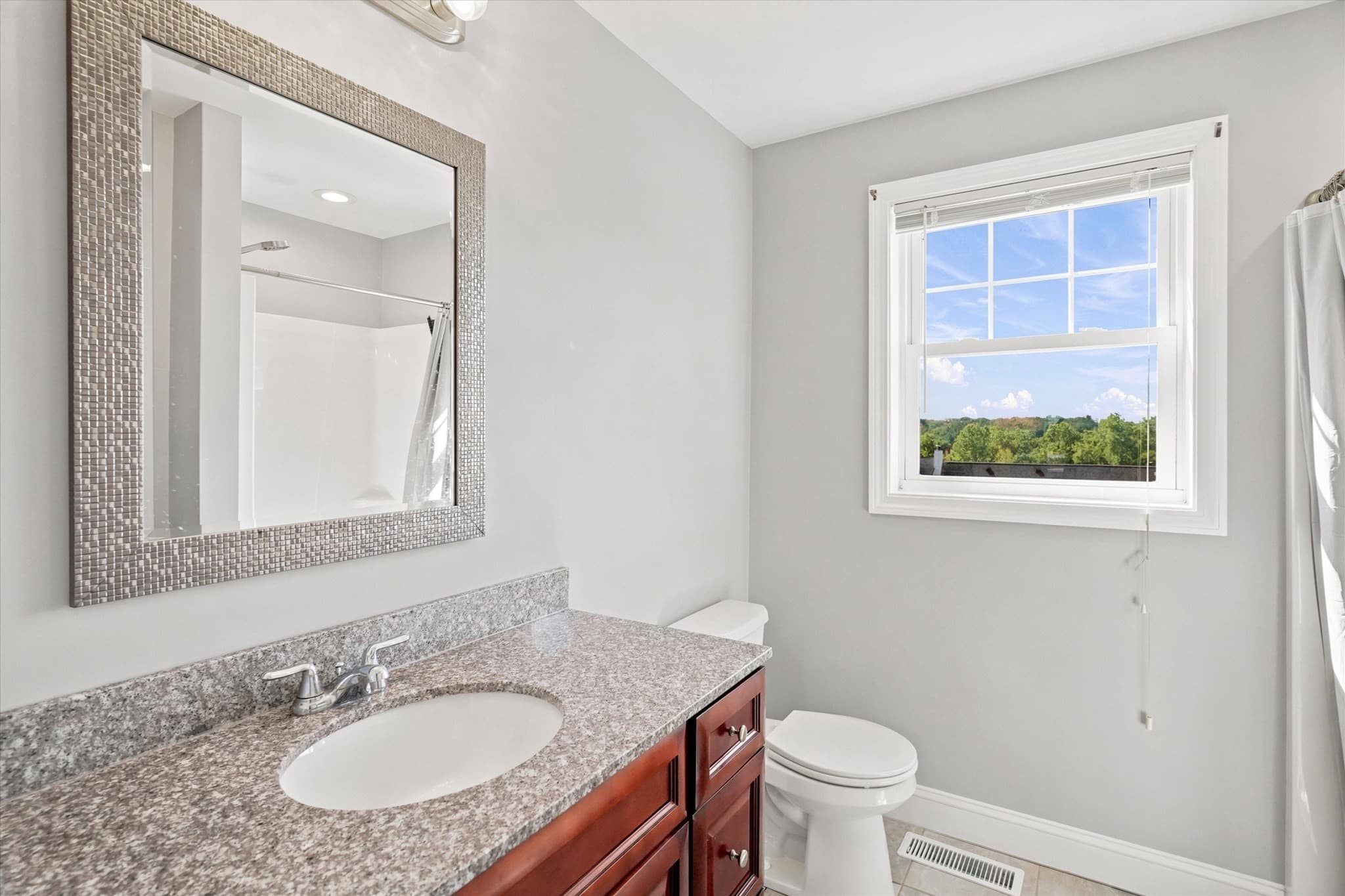 Condominium at 2 Mackenzie Way, Haverhill MA 01832, Haverhill, photo 28 of 40