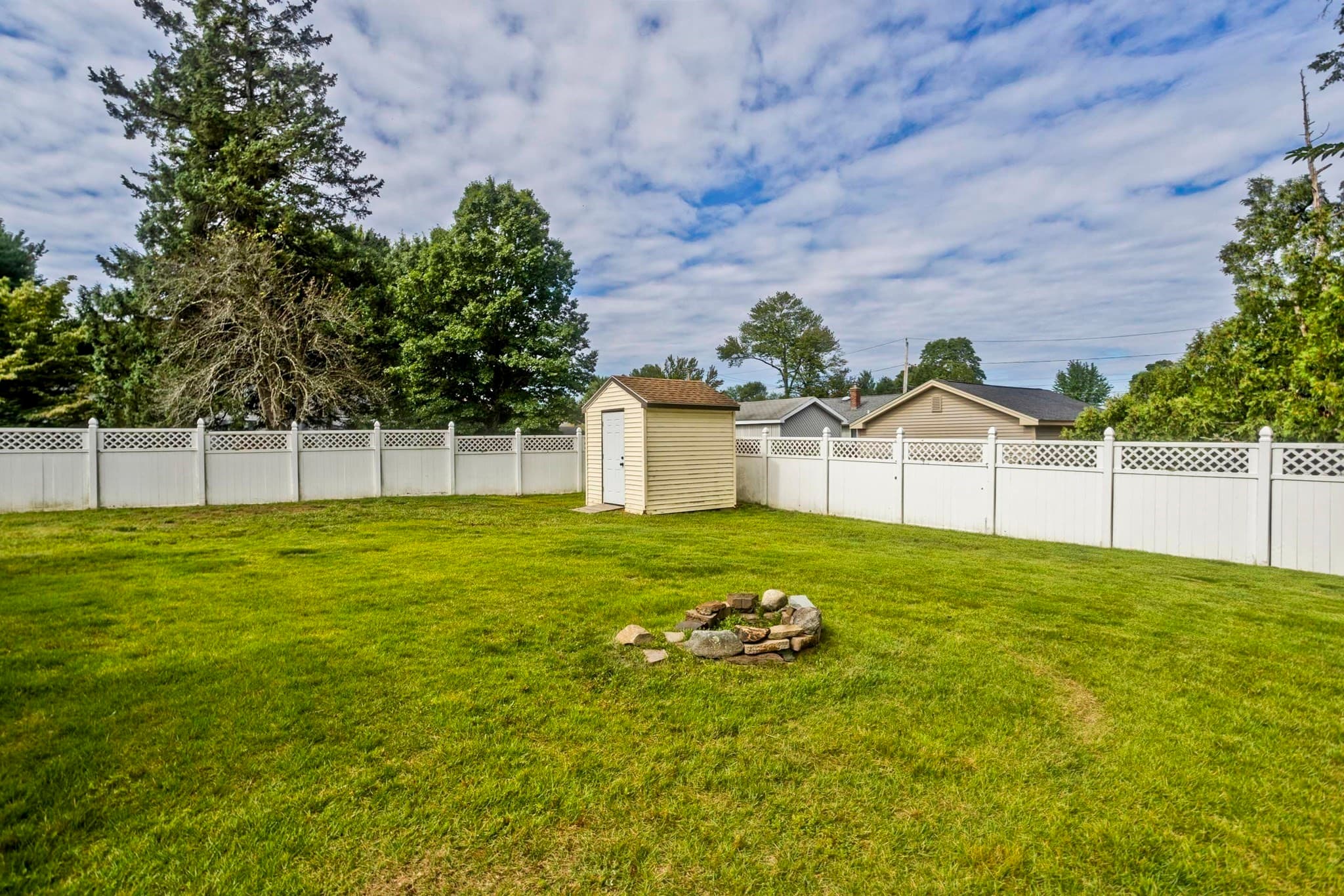 Single Family Residence at 956 Granby Rd, Chicopee MA 01020, Chicopee, photo 6 of 39
