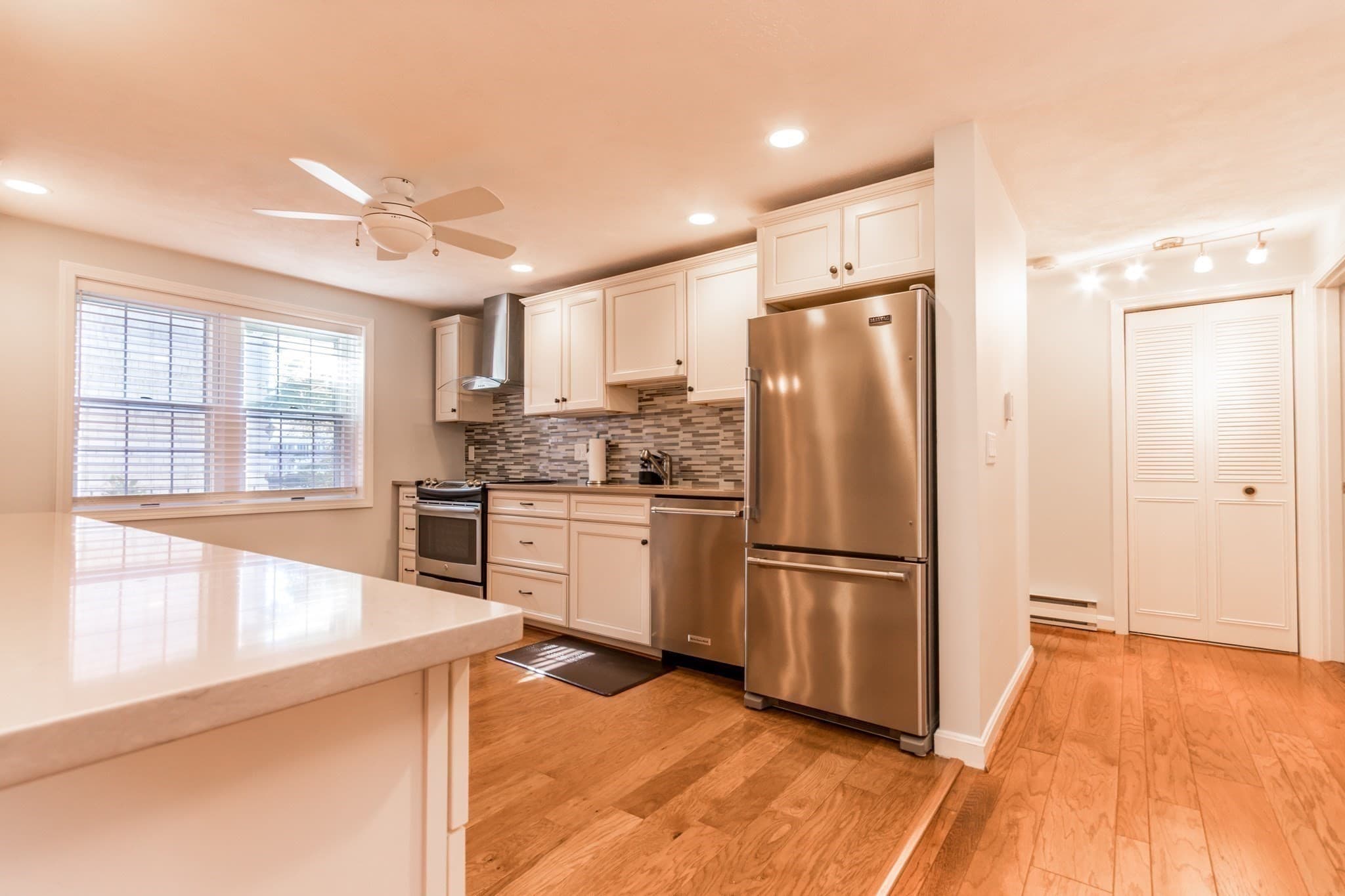 Condominium at 52 Highview Dr # 52, Sandwich MA 02563, Sandwich, photo 3 of 31