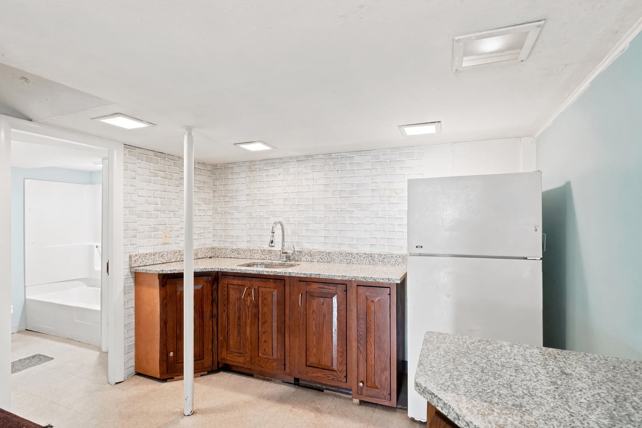 Single Family Residence at 9 Glenway Ave, Peabody MA 01960, Peabody, photo 22 of 24