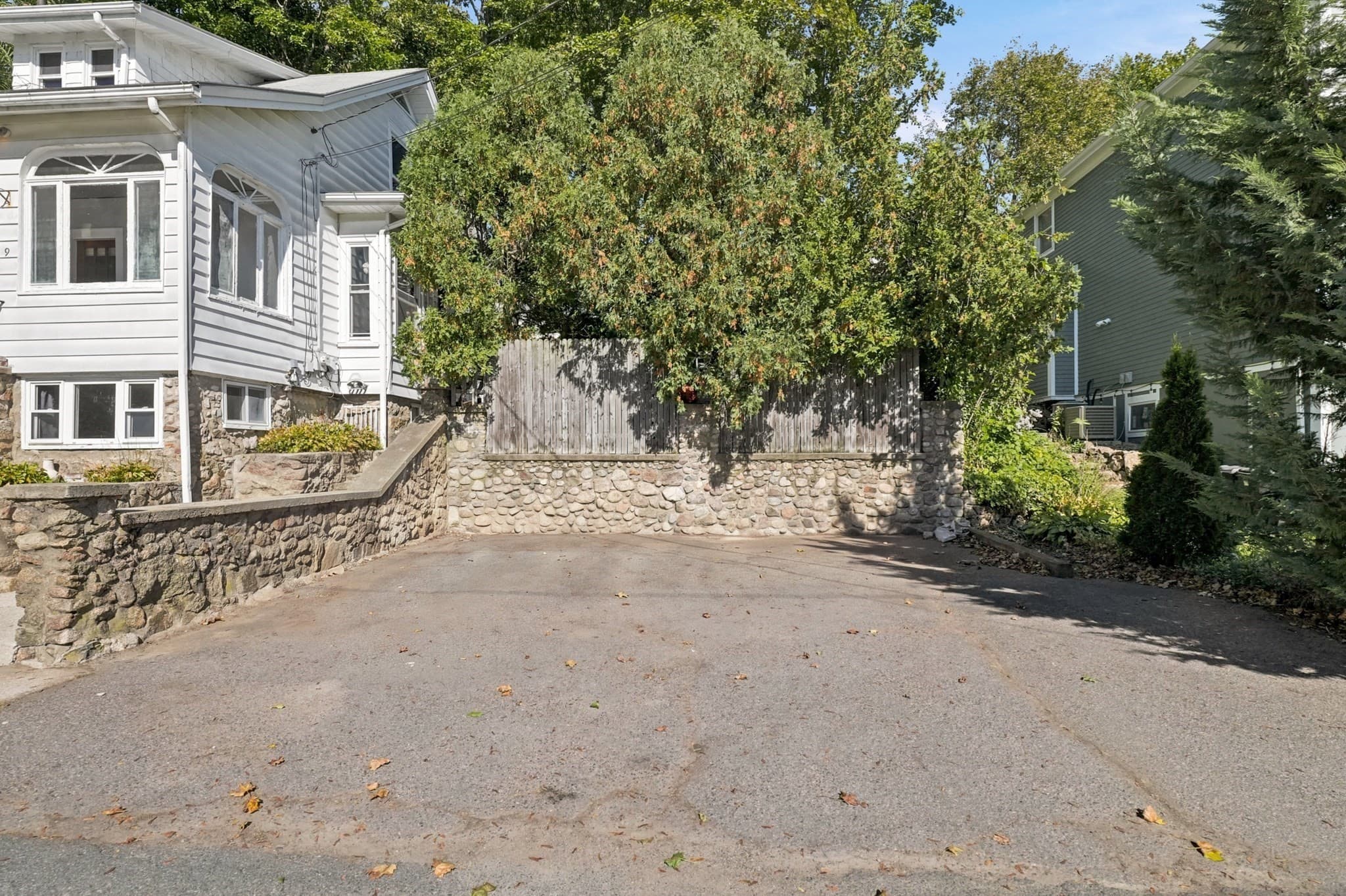 Single Family Residence at 9 Glenway Ave, Peabody MA 01960, Peabody, photo 3 of 24