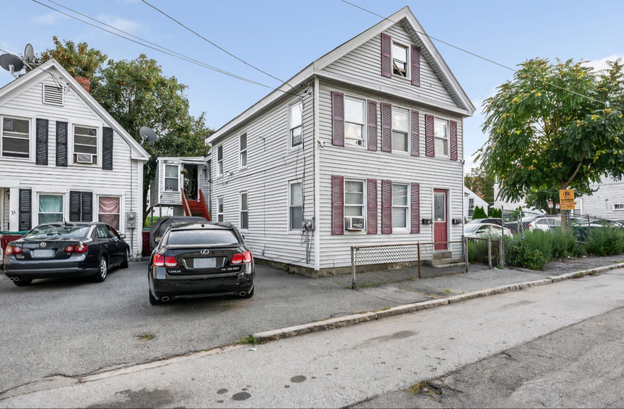 Multi Family at 17 Auburn St, Lowell MA 01852, Lowell, photo 2 of 27