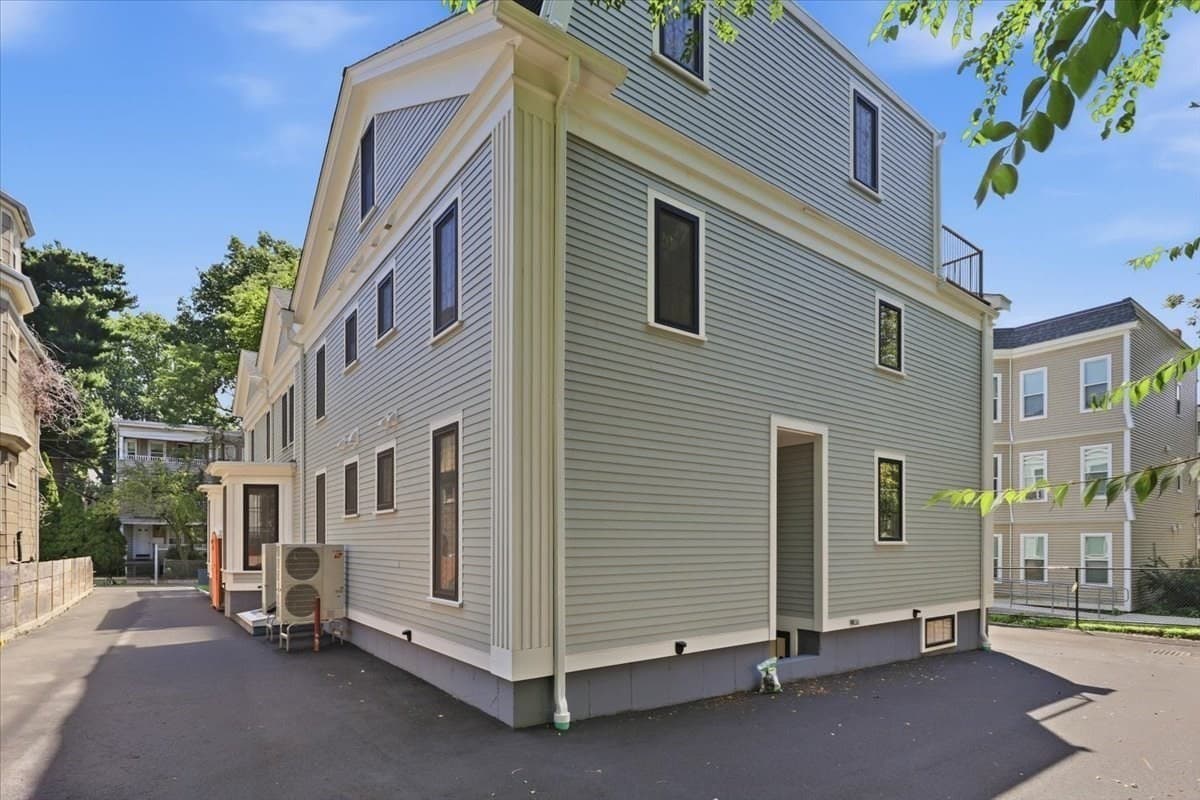 Condominium at 305 Chestnut Ave # 1, Boston MA 02130, Boston, photo 21 of 33