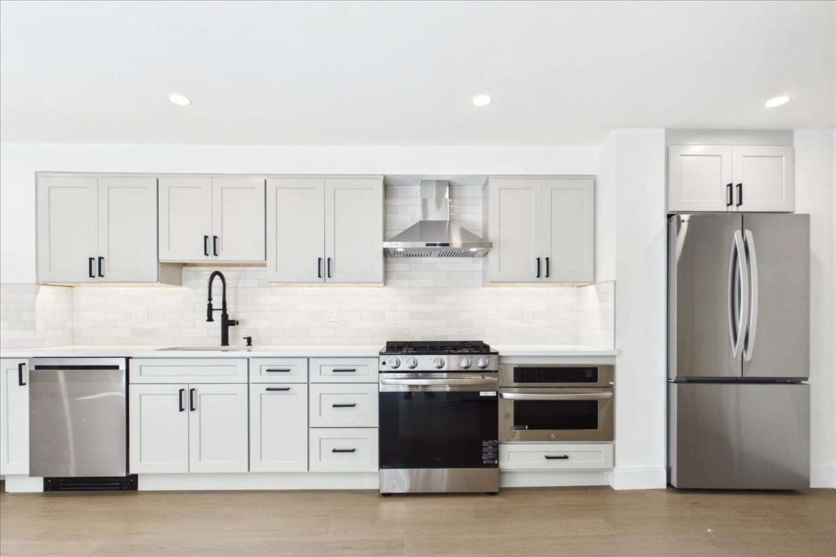 Condominium at 305 Chestnut Ave # 6, Boston MA 02130, Boston, photo 17 of 42