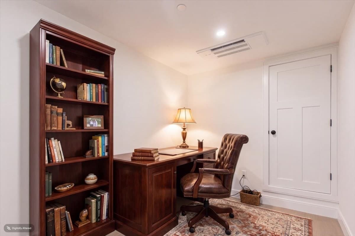 Condominium at 305 Chestnut Ave # 6, Boston MA 02130, Boston, photo 24 of 42