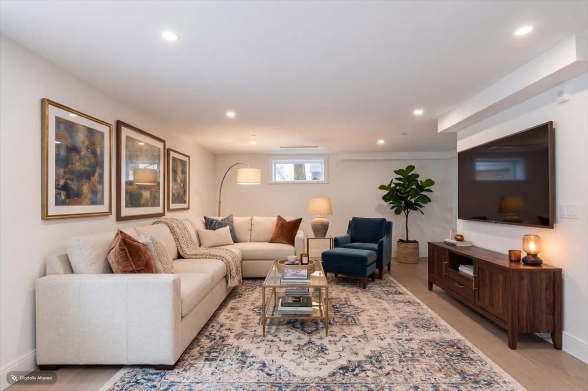 Condominium at 305 Chestnut Ave # 6, Boston MA 02130, Boston, photo 14 of 42