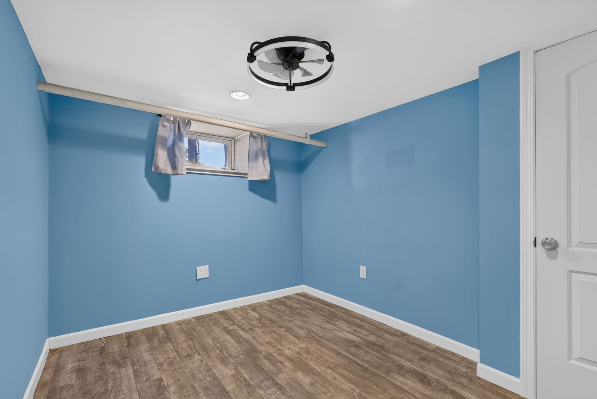 Single Family Residence at 55 Elm Street, Methuen MA 01844, photo 13 of 24