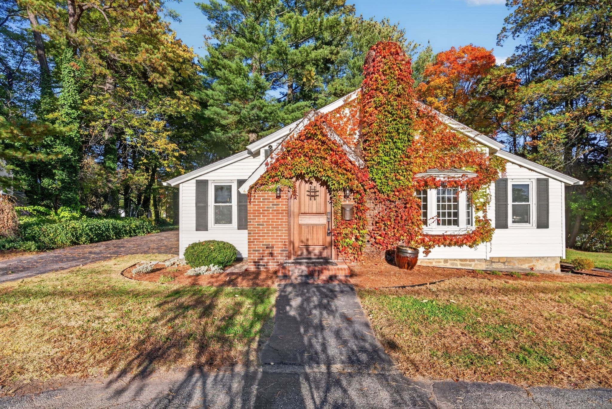 55 Elm Street, Methuen MA 01844