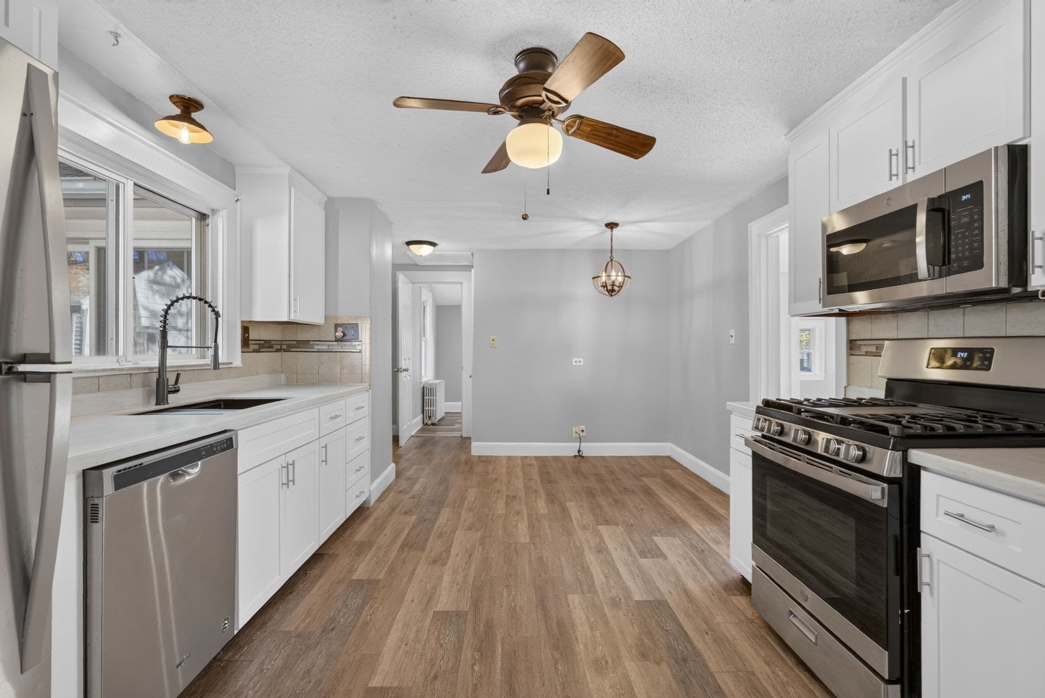 Single Family Residence at 55 Elm Street, Methuen MA 01844, photo 5 of 24