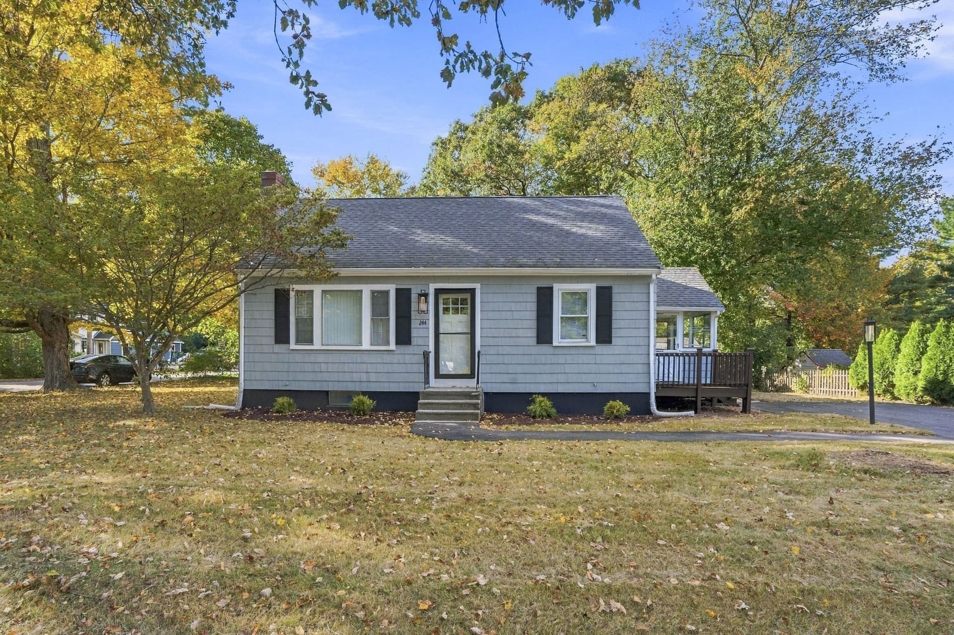 244 Mechanic St, Foxboro MA 02035