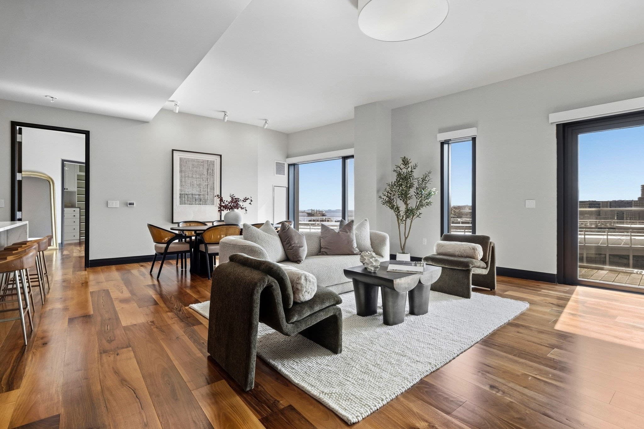 Condominium at 300 Pier 4 Blvd, Boston MA 02210, Boston, photo 4 of 42