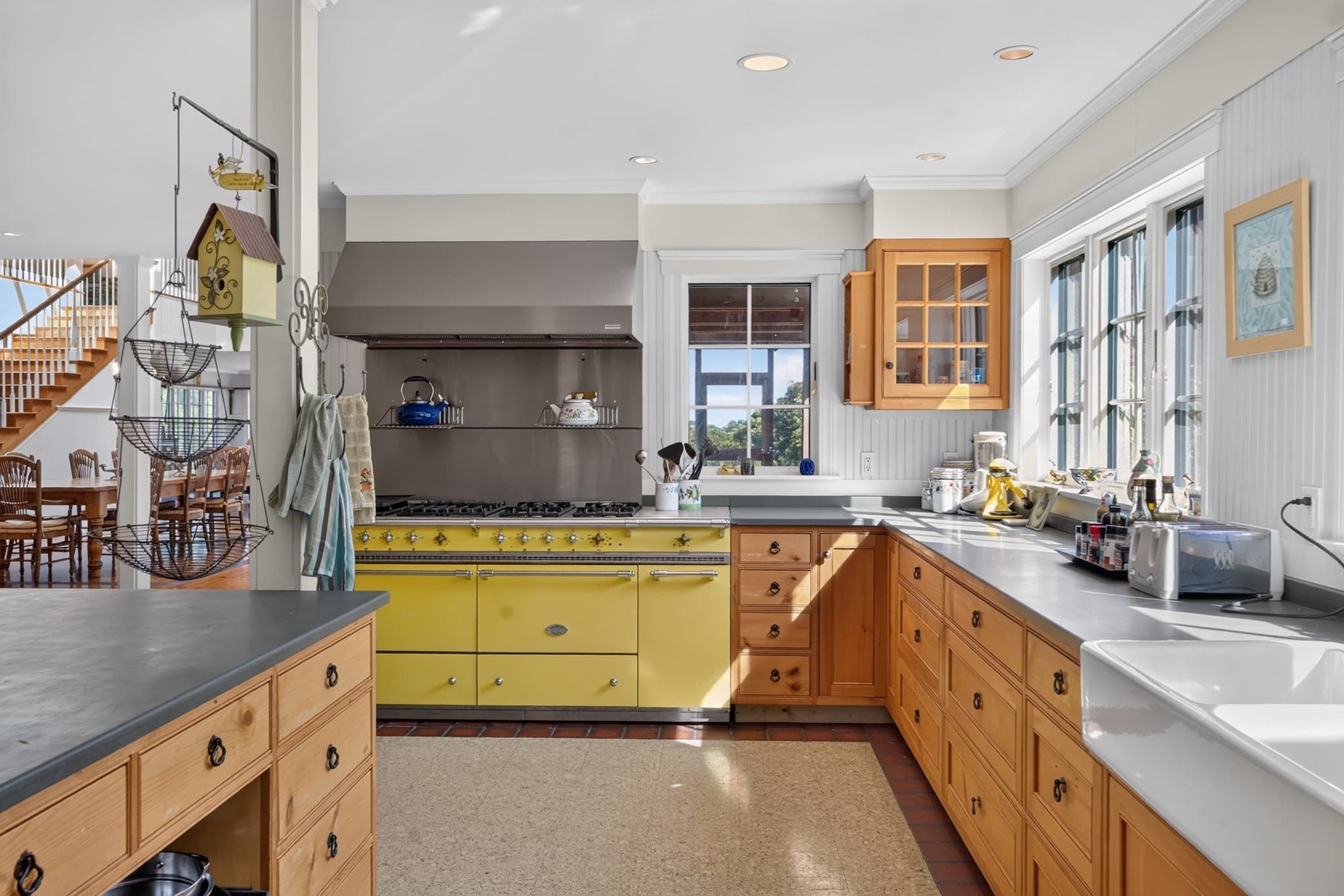 Single Family Residence at 4 Garrett Way, Edgartown MA 02539, Edgartown, photo 13 of 42
