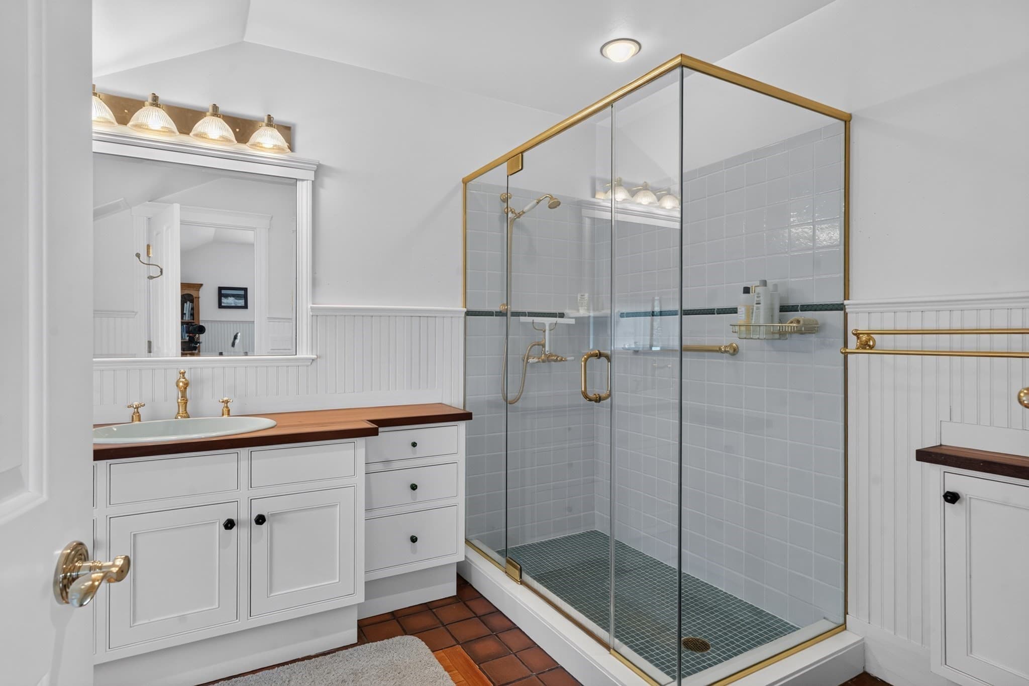 Single Family Residence at 4 Garrett Way, Edgartown MA 02539, Edgartown, photo 31 of 42
