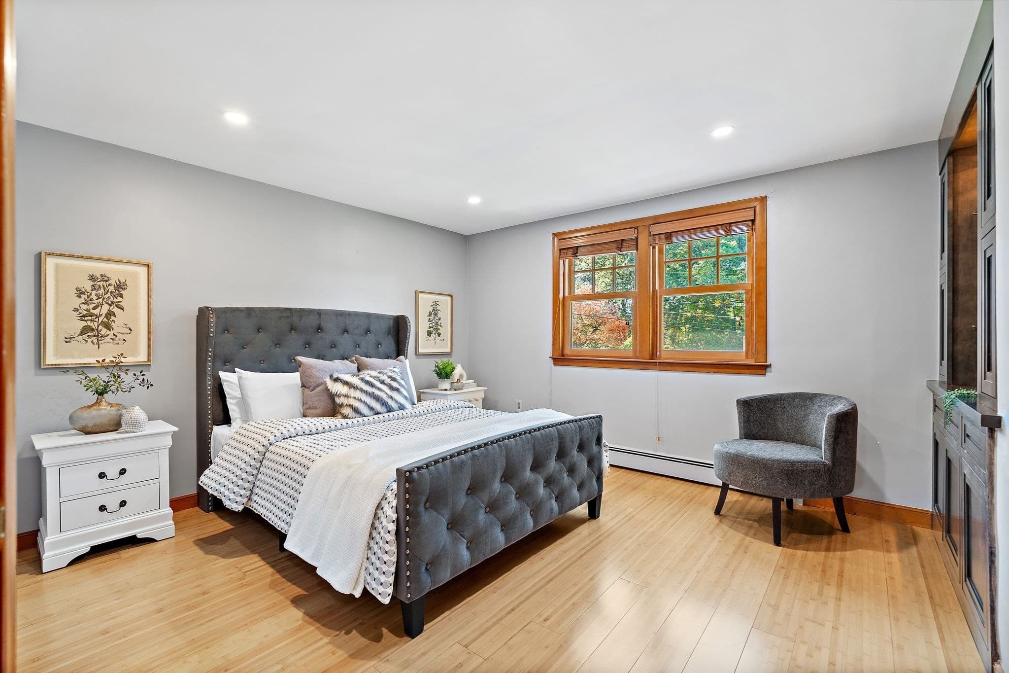 Single Family Residence at 20 Woodchester Cir, Waltham MA 02451, Waltham, photo 12 of 34
