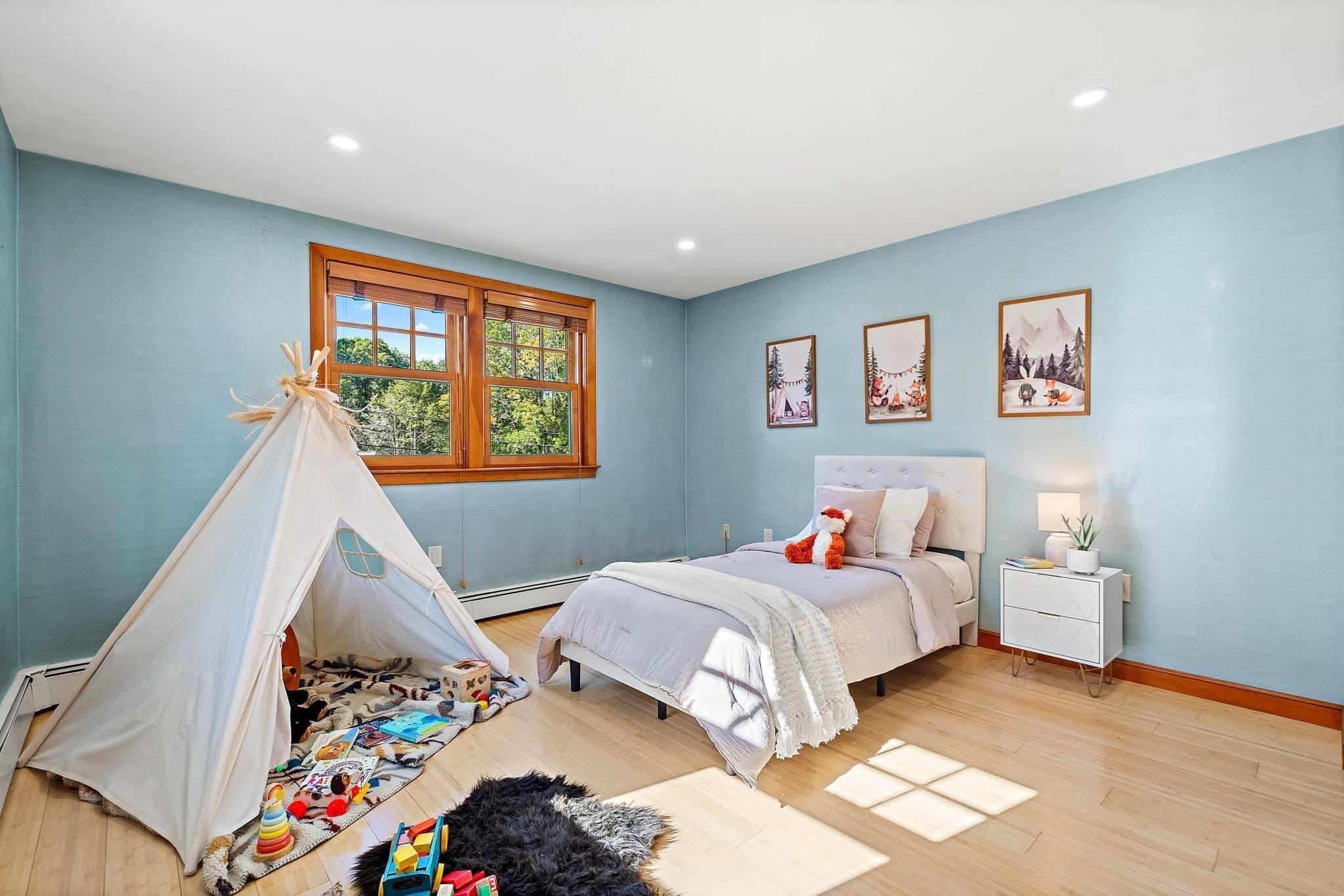Single Family Residence at 20 Woodchester Cir, Waltham MA 02451, Waltham, photo 14 of 34