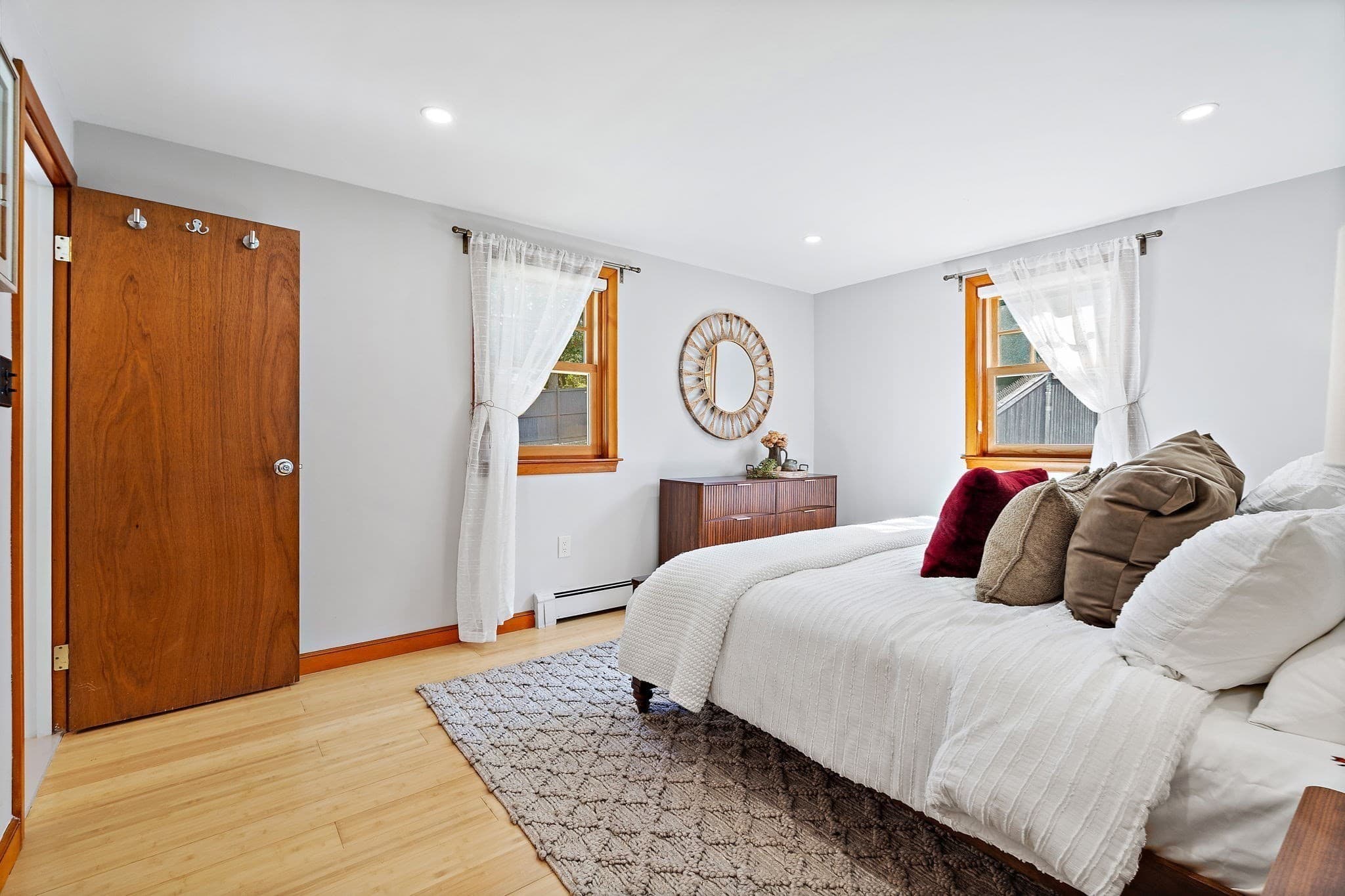 Single Family Residence at 20 Woodchester Cir, Waltham MA 02451, Waltham, photo 15 of 34
