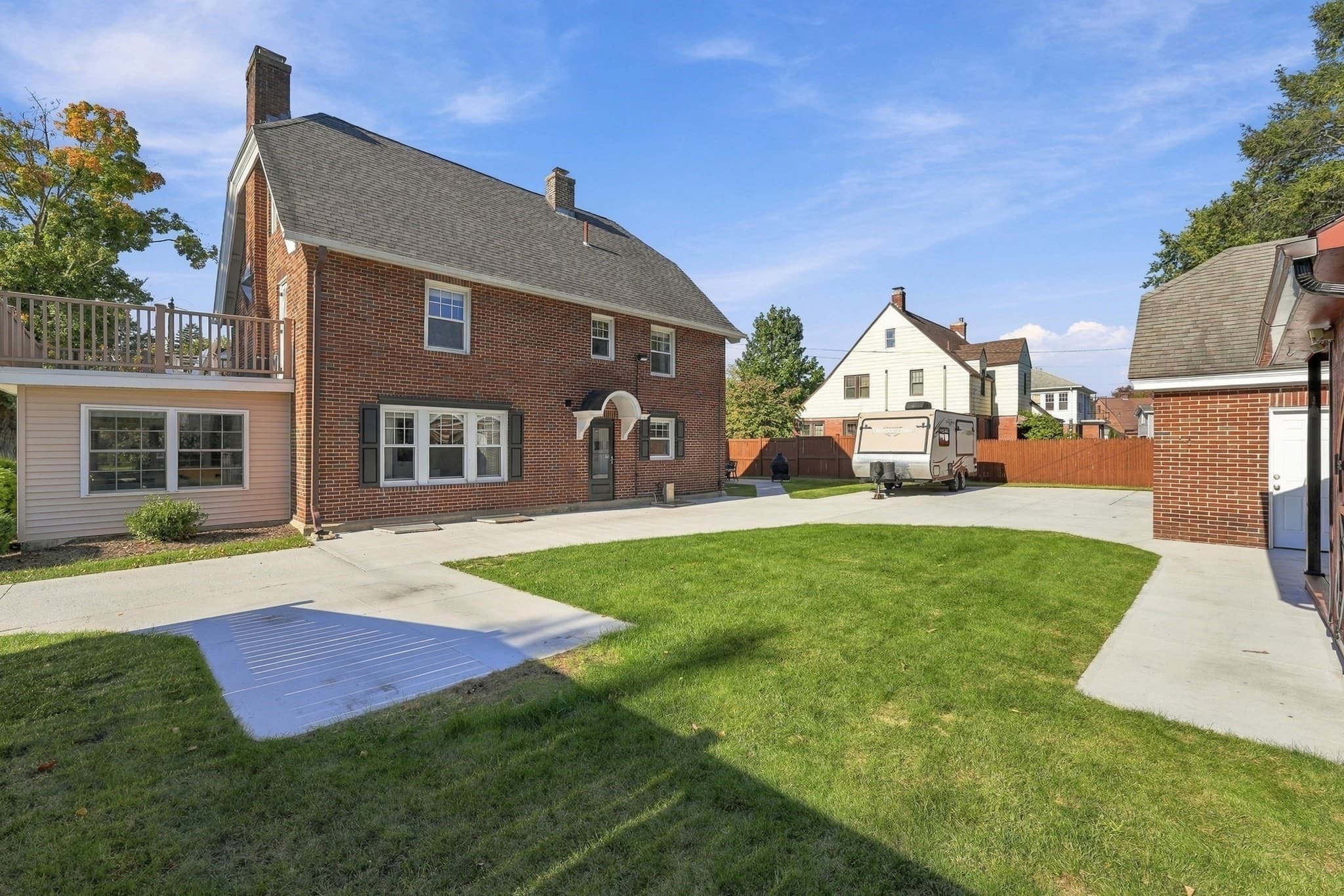Single Family Residence at 170 Shefford St, Springfield MA 01107, Springfield, photo 34 of 42