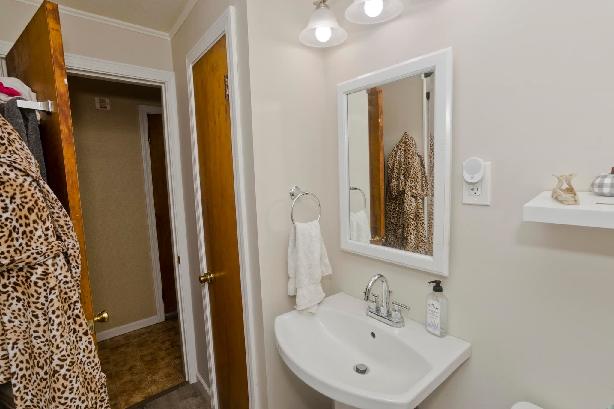 Single Family Residence at 119 Florida Dr, Agawam MA 01001, Agawam, photo 20 of 32