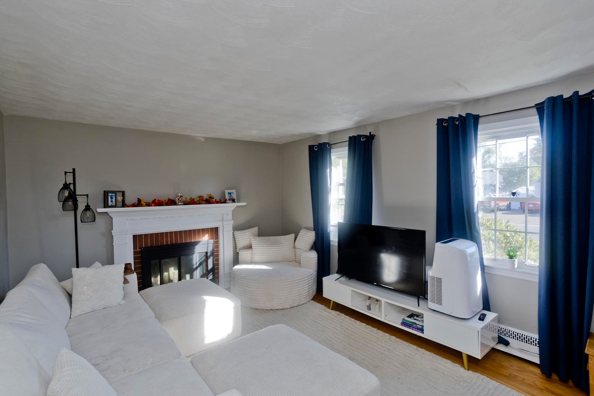 Single Family Residence at 119 Florida Dr, Agawam MA 01001, Agawam, photo 11 of 32