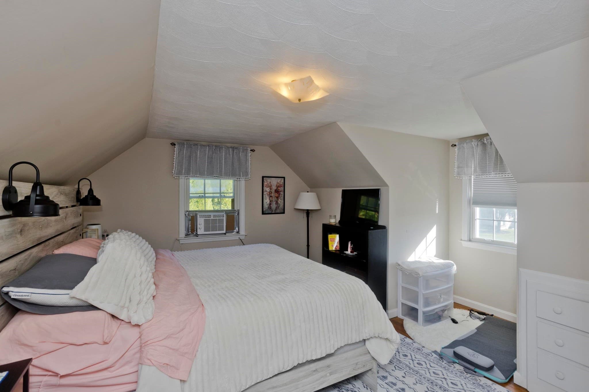 Single Family Residence at 119 Florida Dr, Agawam MA 01001, Agawam, photo 21 of 32