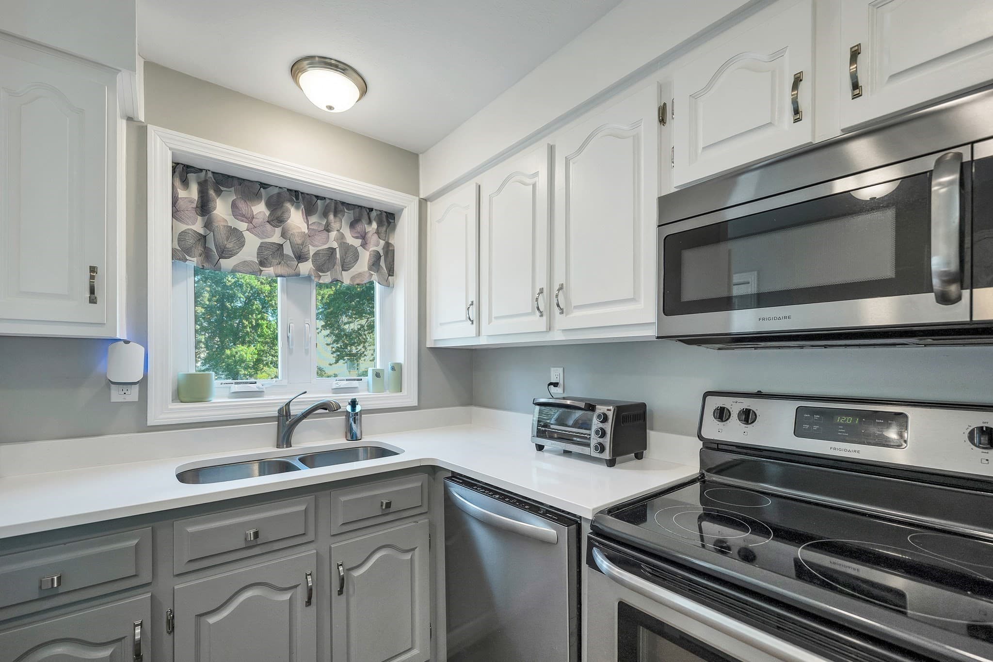 Condominium at 14 Shelburne Road, Merrimack NH 03054, Merrimack, photo 4 of 40