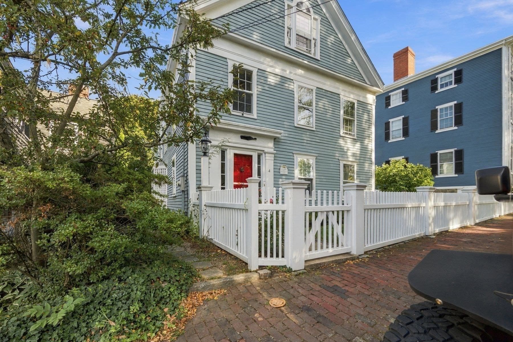 Single Family Residence at 4 Washington Square, Marblehead MA 01945, photo 2 of 41