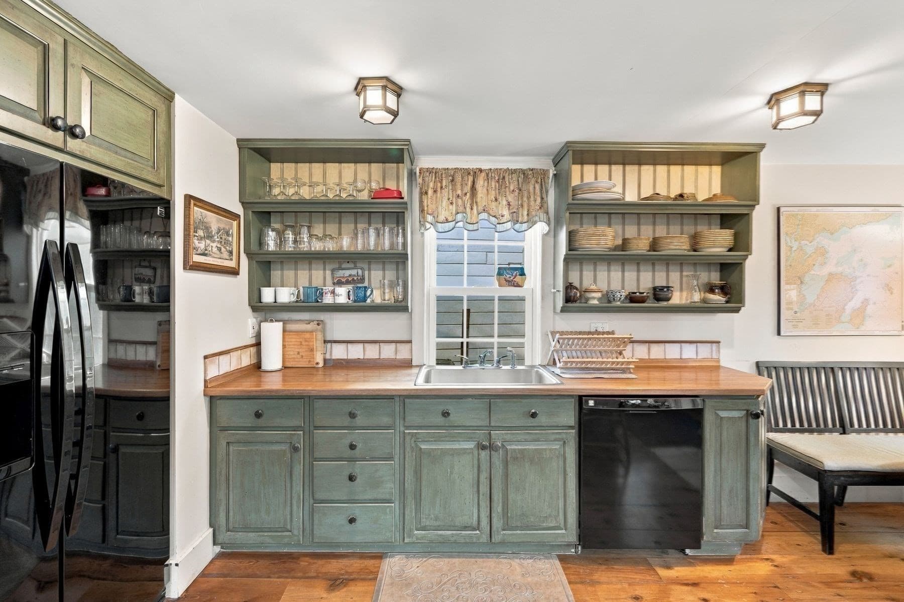 Single Family Residence at 4 Washington Square, Marblehead MA 01945, photo 13 of 41