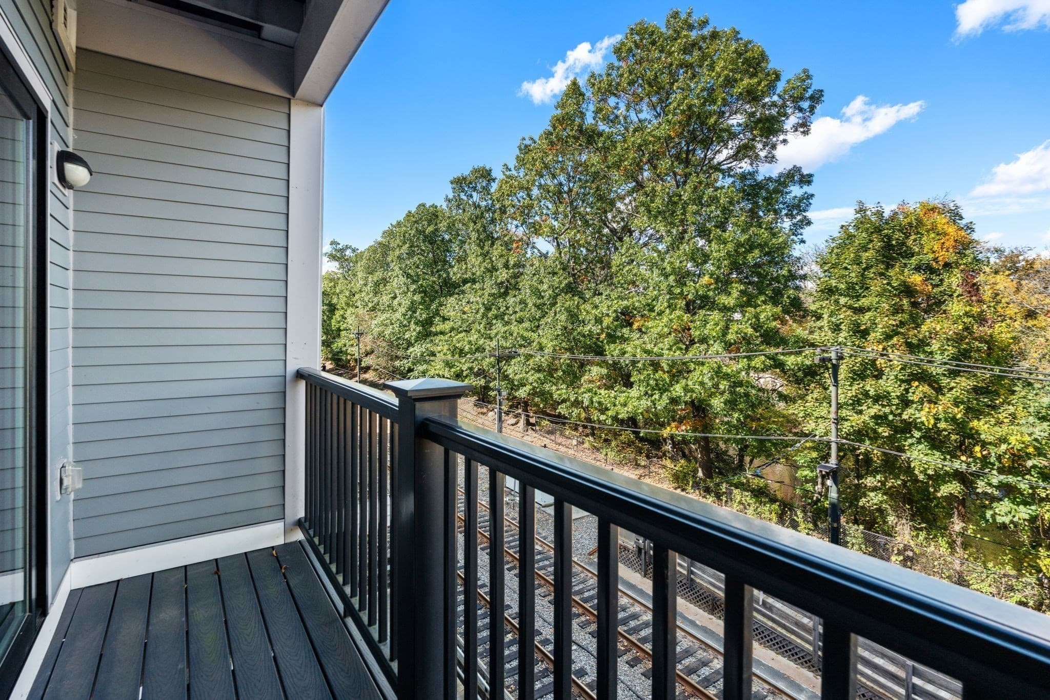 Condominium at 131 Eliot St # 204, Milton MA 02186, Milton, photo 8 of 14