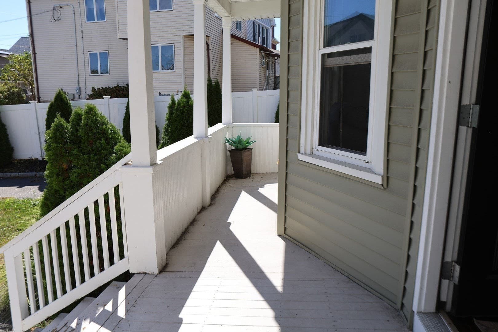 Single Family Residence at 62 Lynn St, Everett MA 02149, Everett, photo 2 of 25