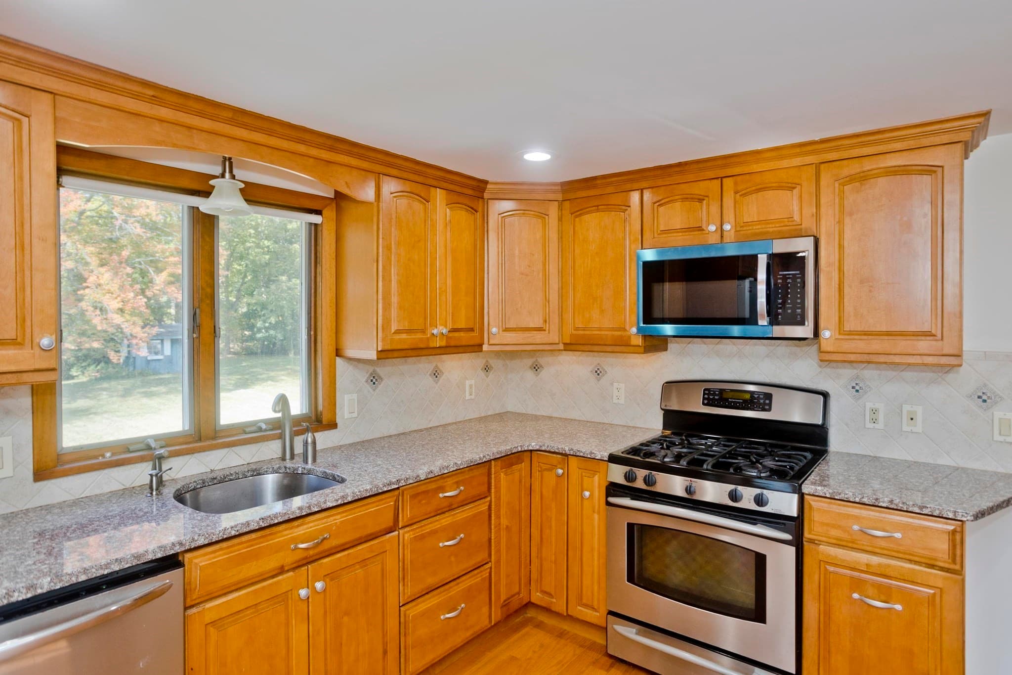 Single Family Residence at 10 Taylor St, South Hadley MA 01075, photo 13 of 36