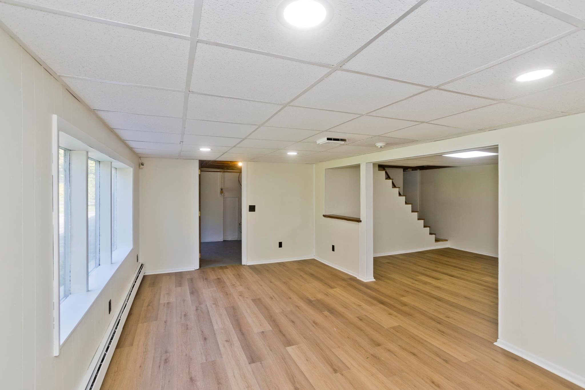 Single Family Residence at 10 Taylor St, South Hadley MA 01075, photo 31 of 36