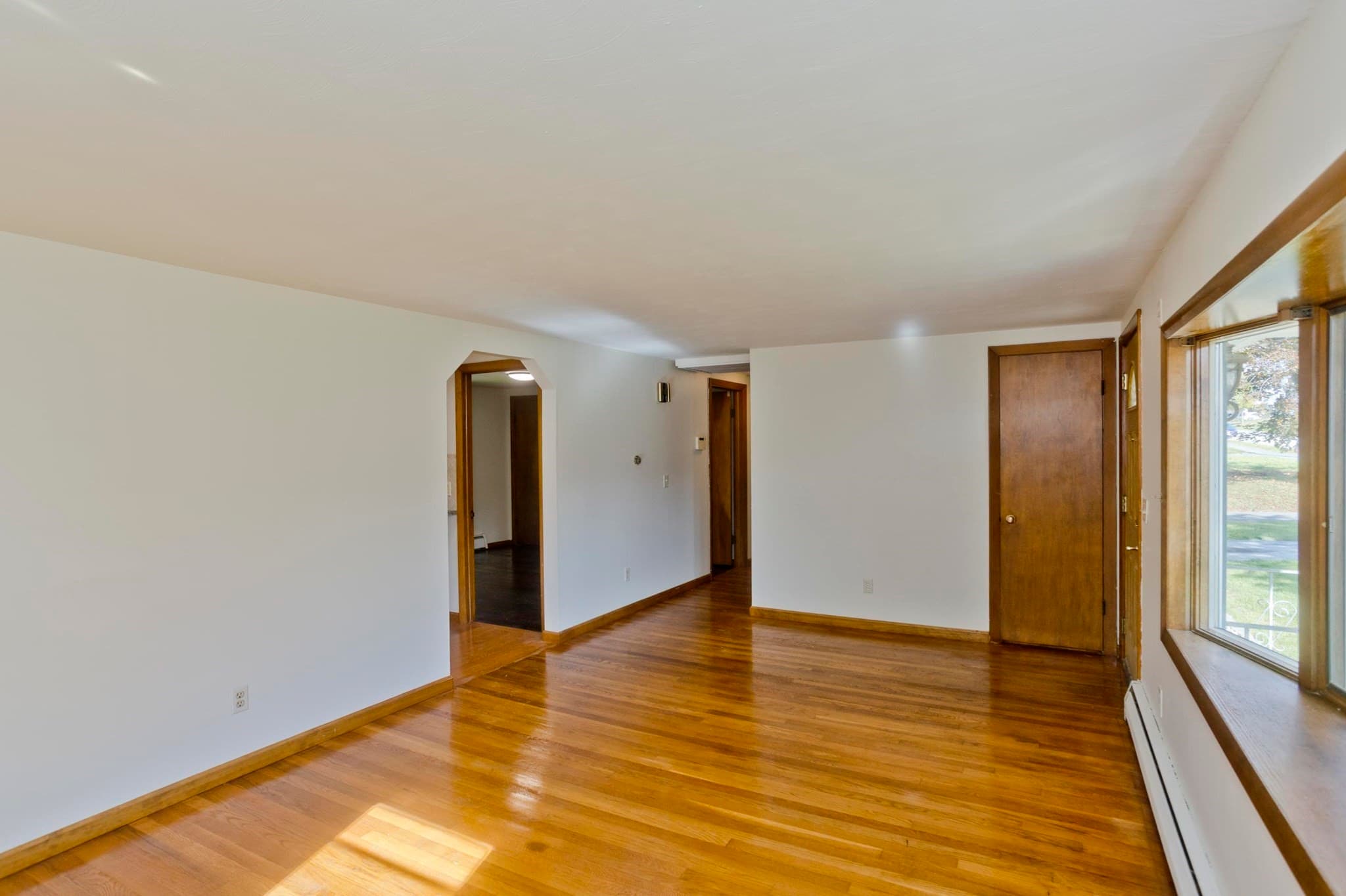 Single Family Residence at 10 Taylor St, South Hadley MA 01075, photo 8 of 36