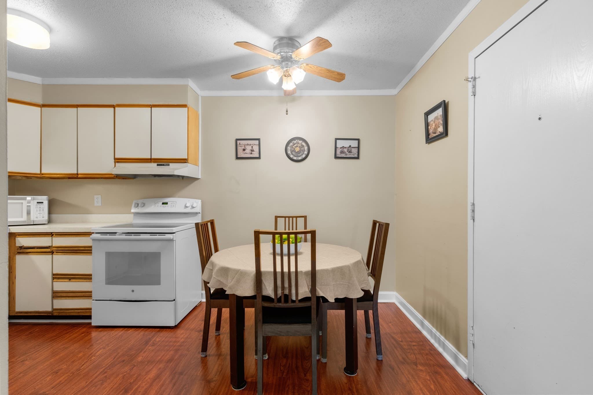 Condominium at 15 Chapel Hill Dr # 12, Plymouth MA 02360, Plymouth, photo 10 of 18