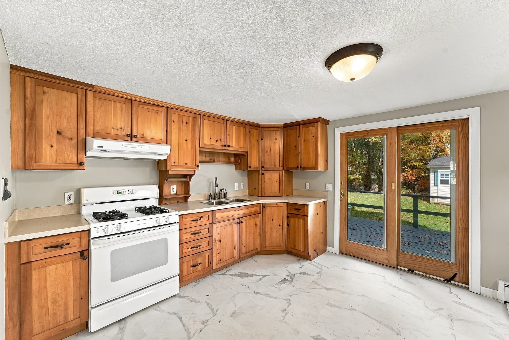 Single Family Residence at 4 Silver Street, Monson MA 01057, photo 13 of 38