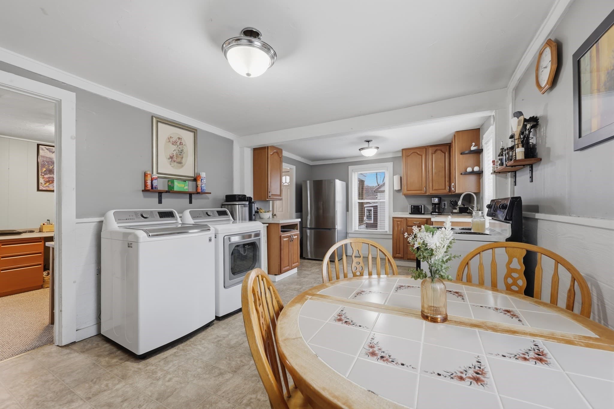 2 Family - 2 Units Up/Down at 16 Temple St, Spencer MA 01562, Spencer, photo 4 of 36