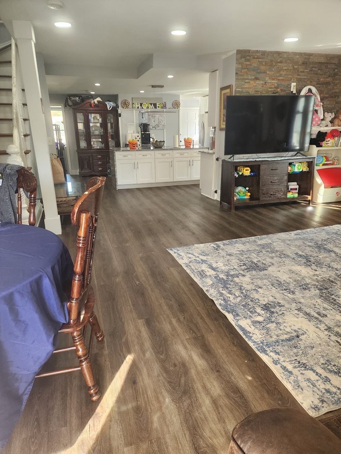 Single Family Residence at 56 Orange St, Fitchburg MA 01420, Fitchburg, photo 5 of 6