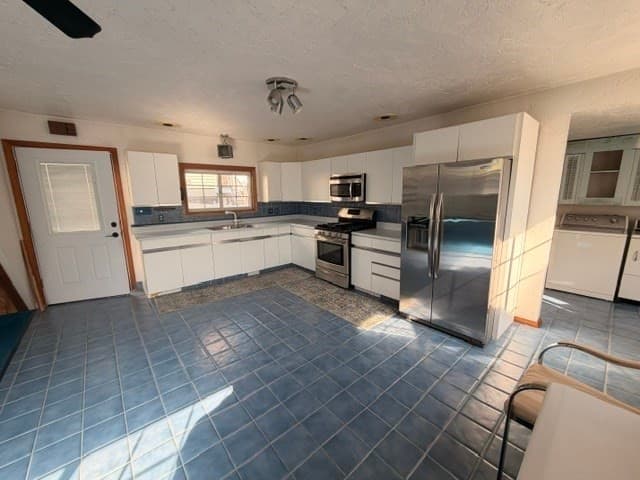 Single Family Residence at 252 Bellingham Avenue, Revere MA 02151, Revere, photo 4 of 40